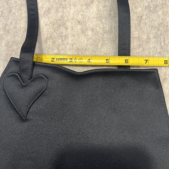 Gorgeous Victoria Secret Handbag Black Satin Cocktail Bag With Heart‎ EUC - Picture 5 of 11